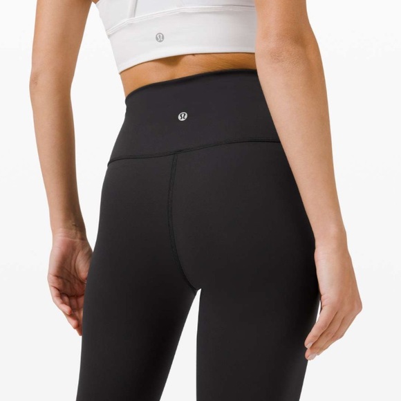 LULULEMON black wunder train high-rise crop - Picture 4 of 9